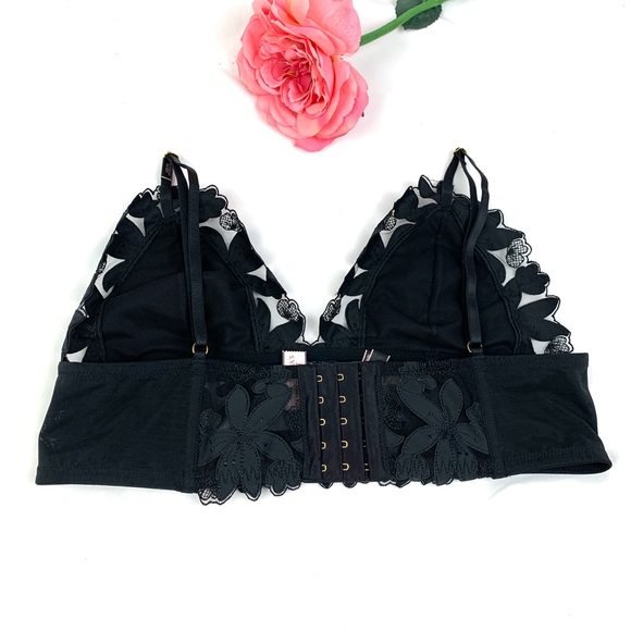 NWT Victoria’s Secret Bralette - Picture 5 of 7